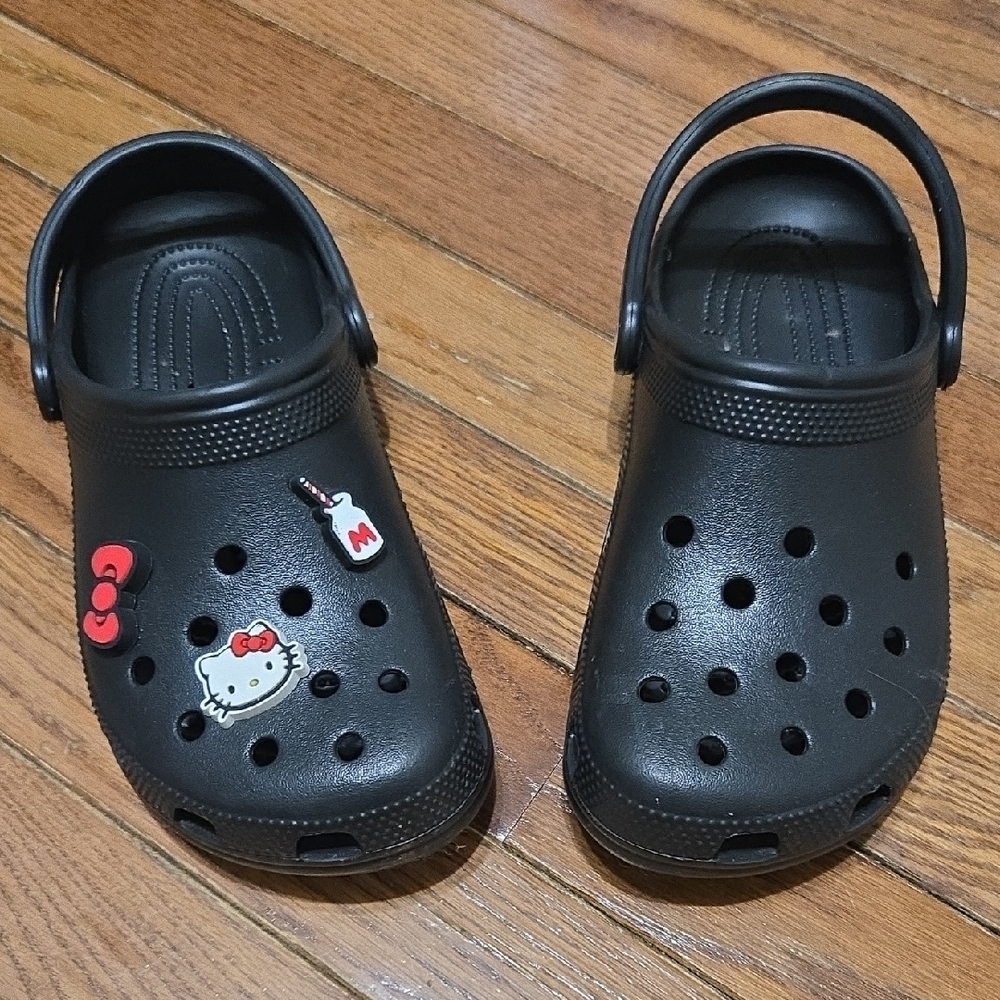 Hello Kitty  Black Crocs